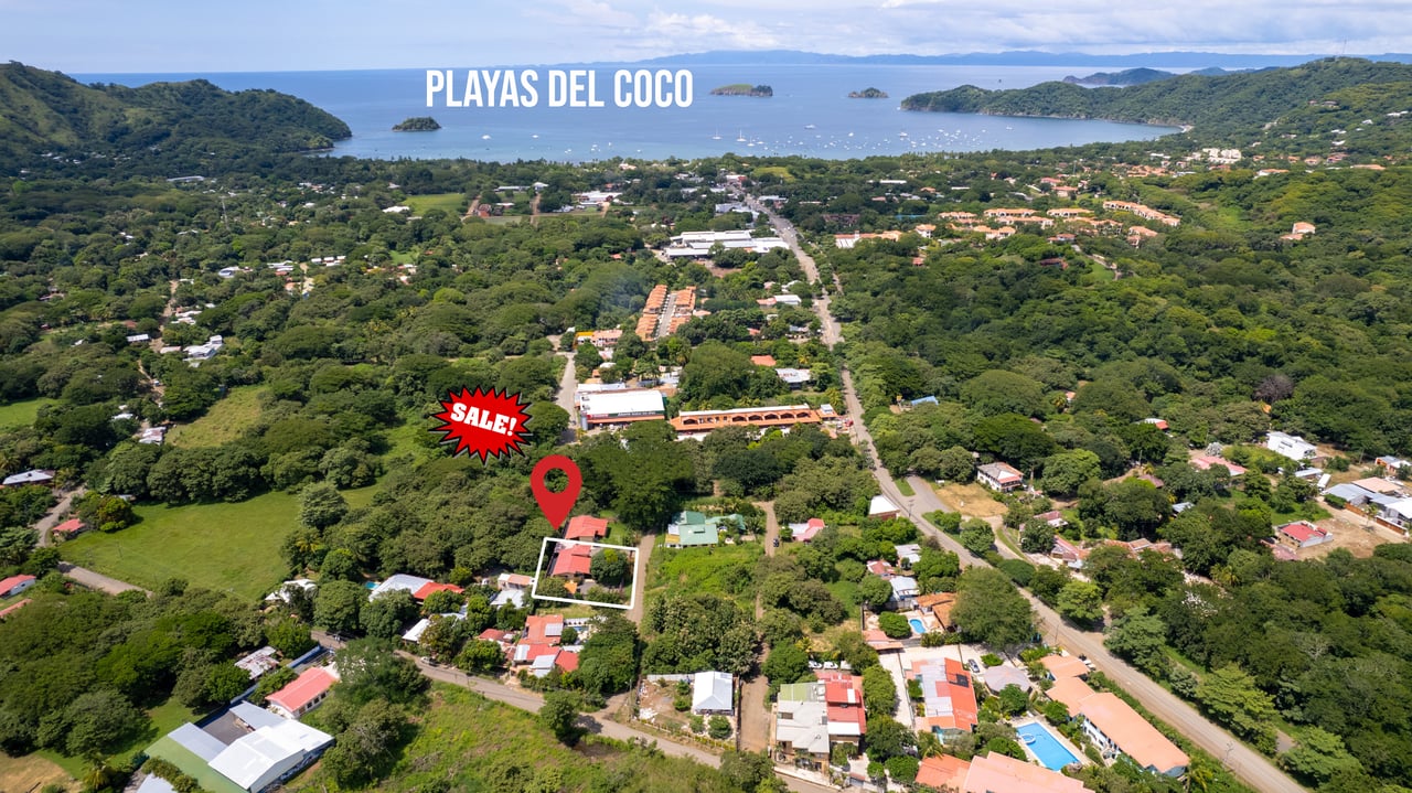 Villa Veneto | Private 3-Bedroom Home with Guest Studio on a Spacious Lot