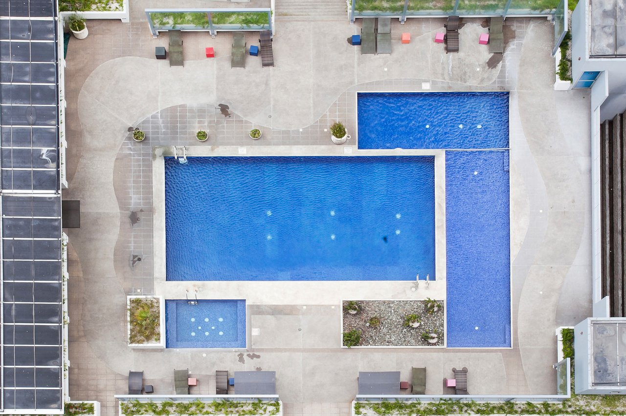 Custom Remodeled Jacuzzi Penthouse, Sabana and Rohrmoser, San Jose