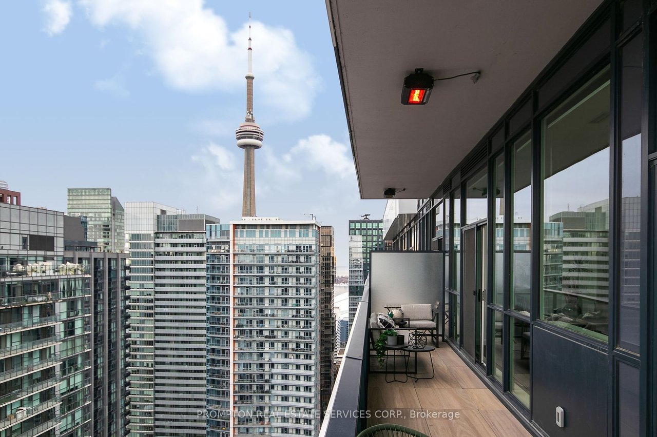 LUXURY PENTHOUSE ON WIDMER