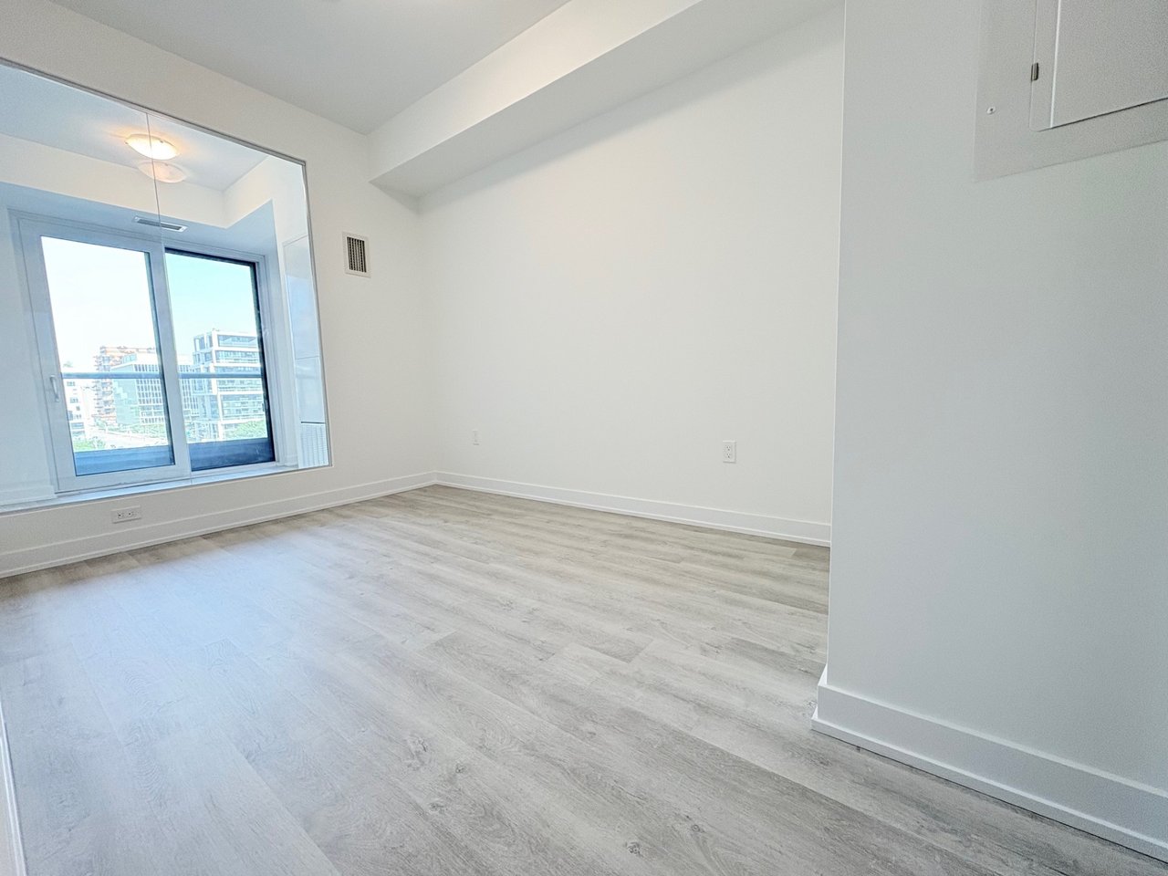 15 Richardson Street Unit: 610