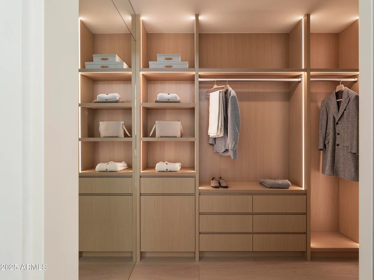 4510 E Maderos Del Cuenta Drive