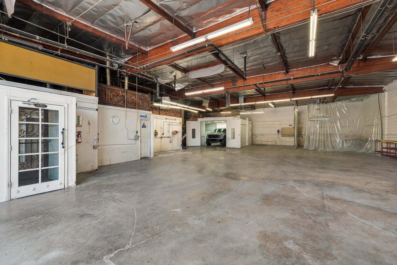 2823 N. San Fernando 
