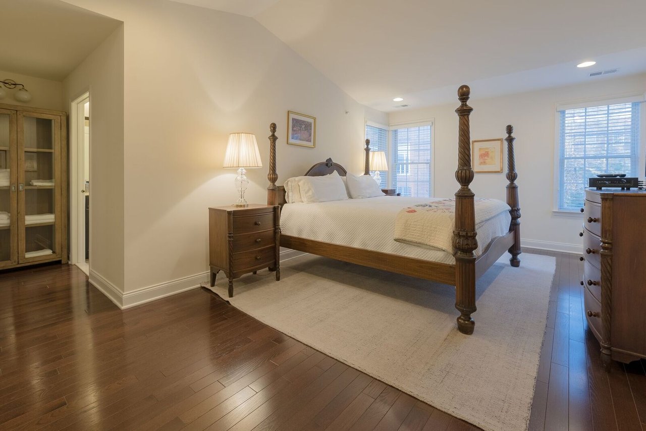 21 Woodstone Cir