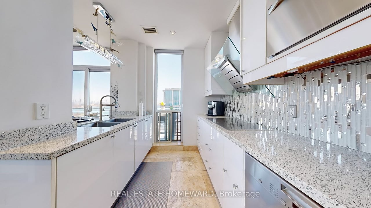 MIMICO LUXURY PENTHOUSE 
