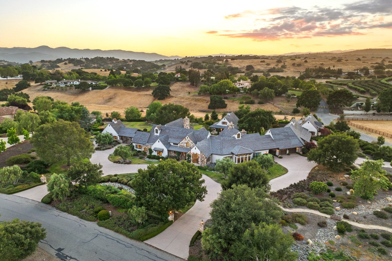 Regency Hills Estate