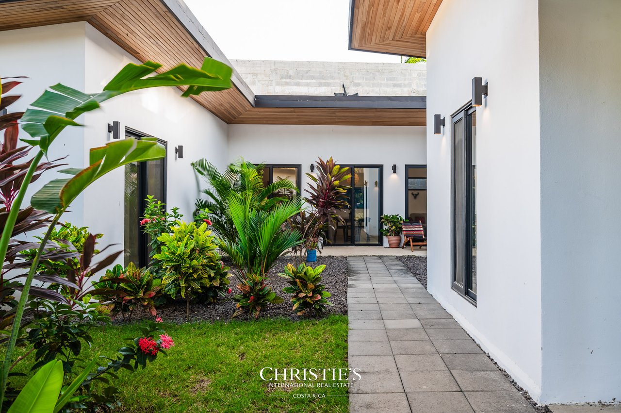Villa Serenity