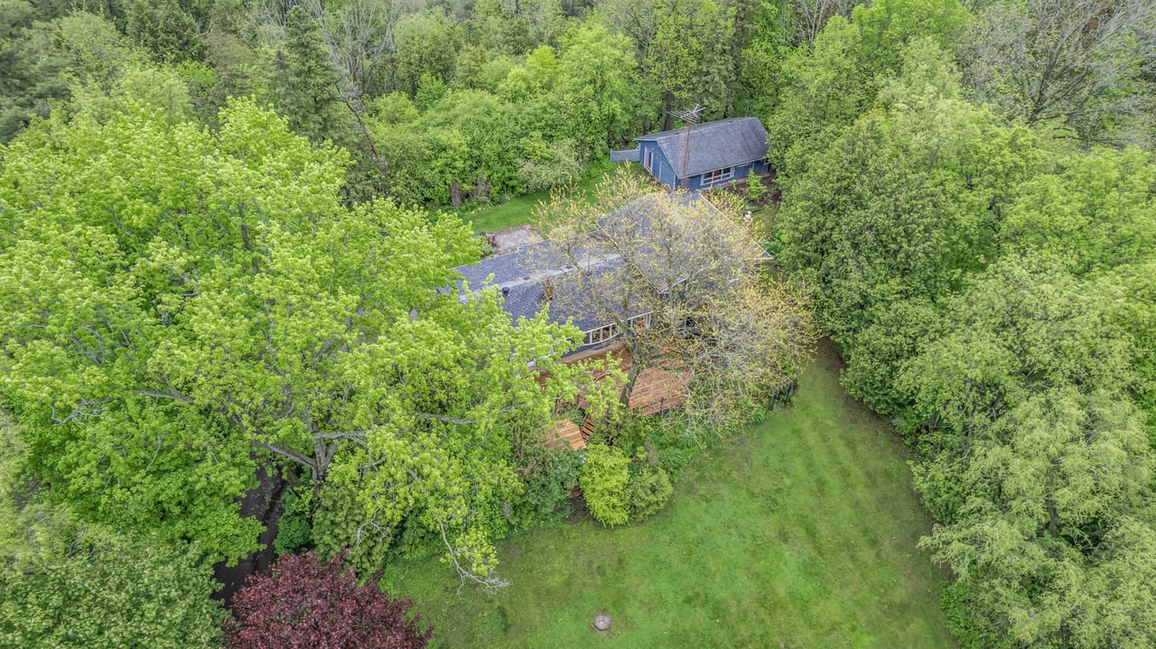 55 Old Church Road, King