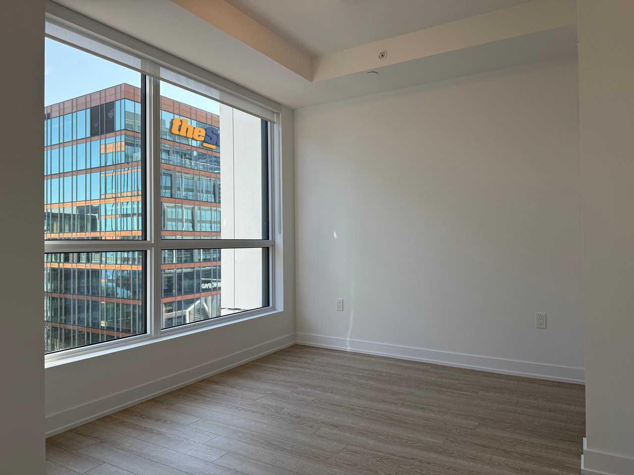 15 Richardson Street Unit: 922