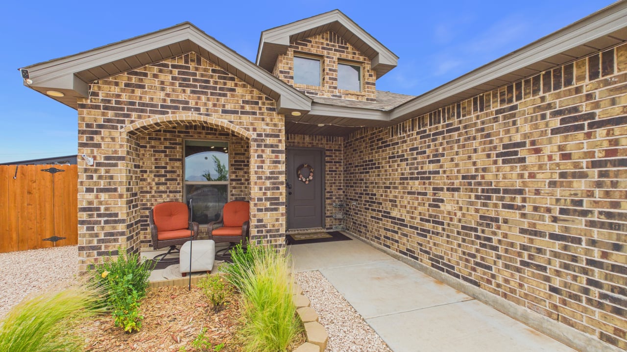 6108 Purtis Creek