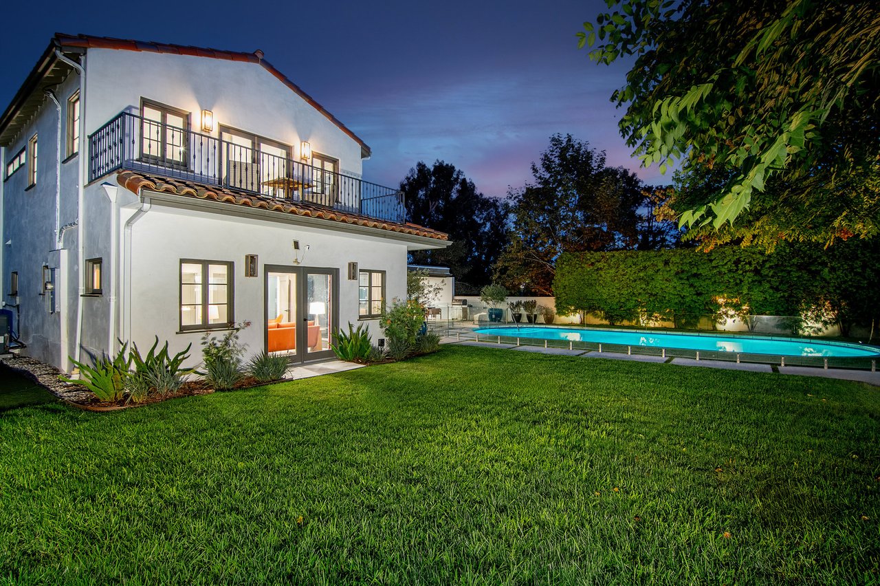 501 N Cahuenga Blvd.