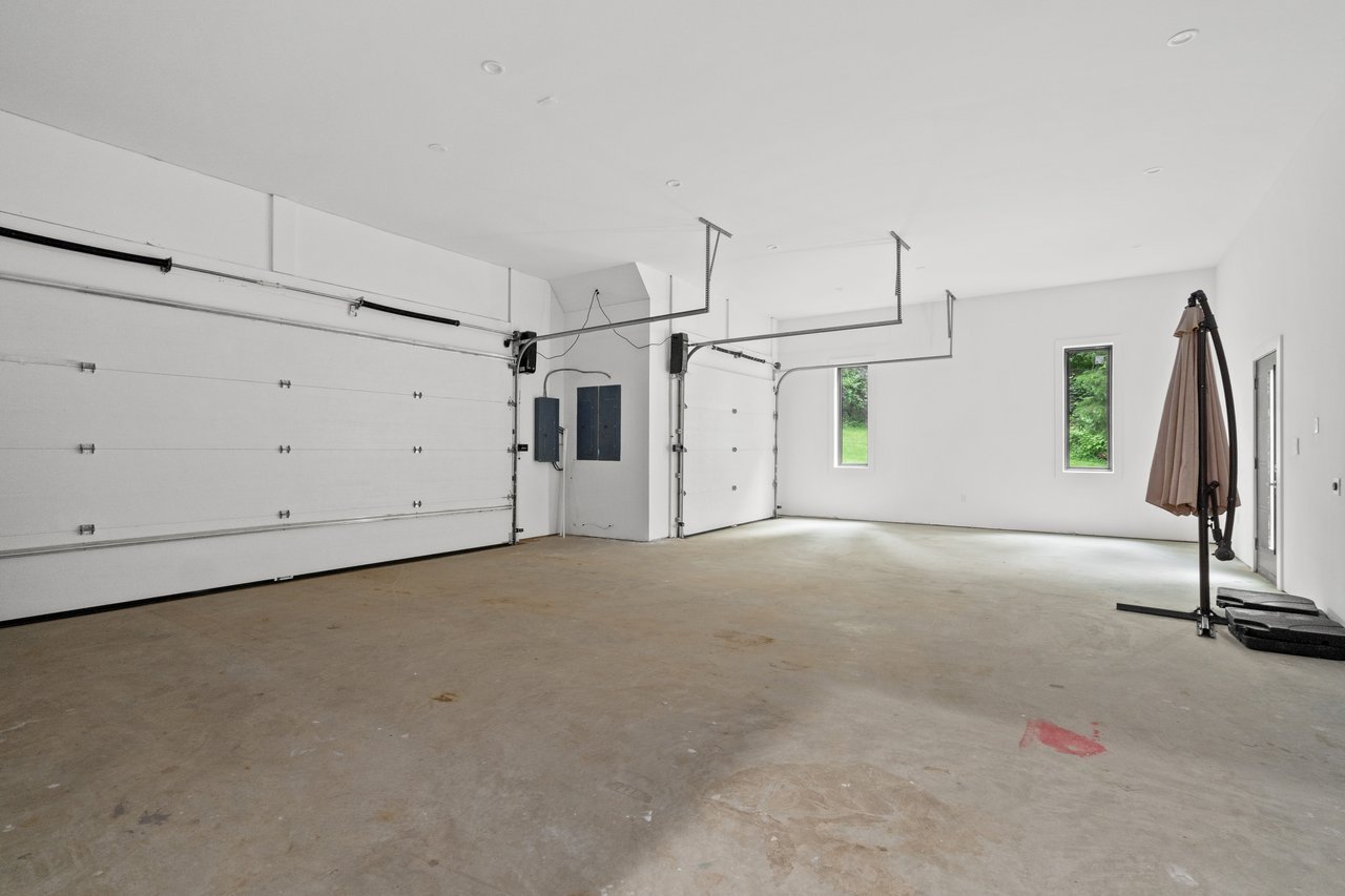 9100 Mill Pond Valley Dr