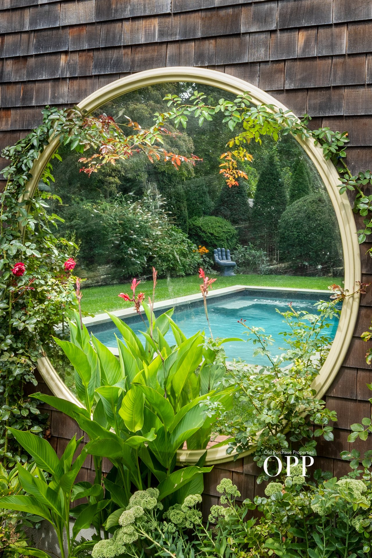 CEDAR-SHINGLED BEAUTY WITH POOL