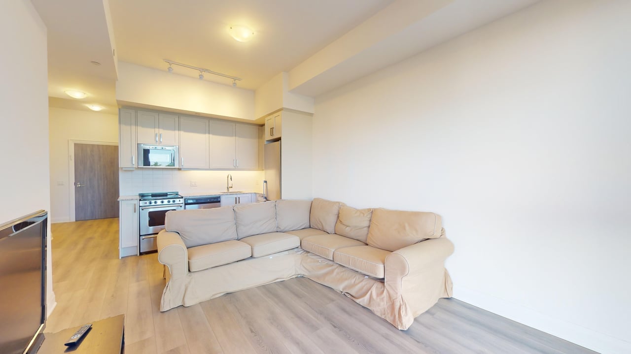 10 Gatineau Drive Unit: 209