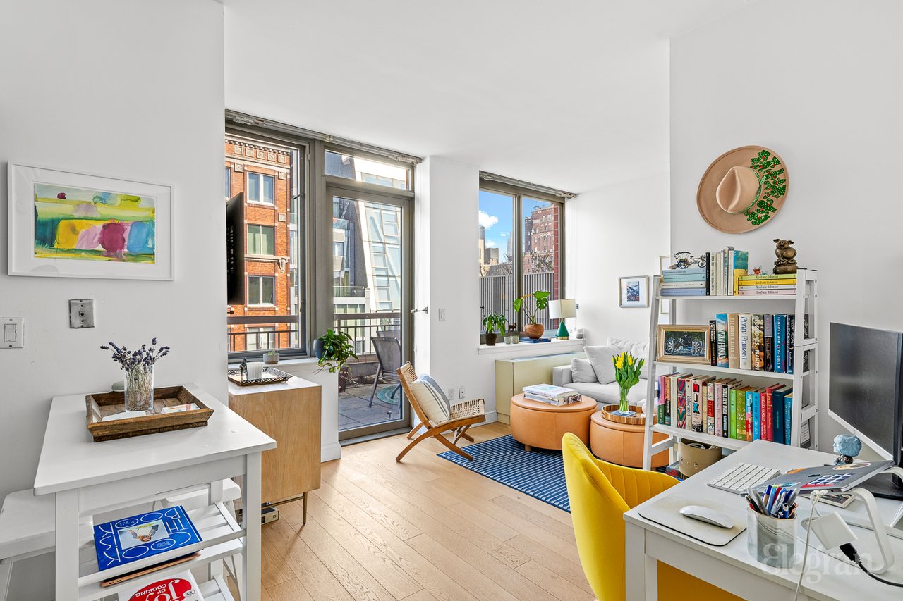 520 West 23rd Street, 11D