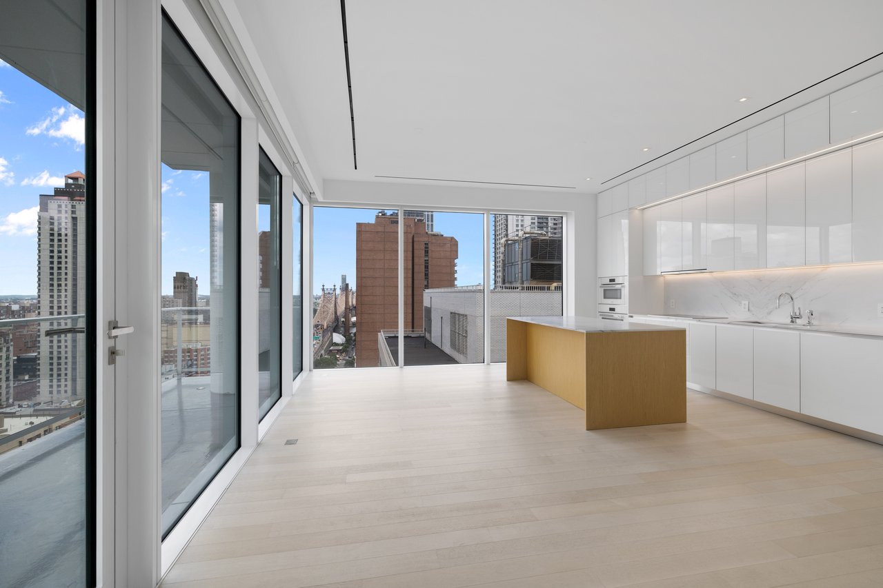 200 East 59th Street #17C