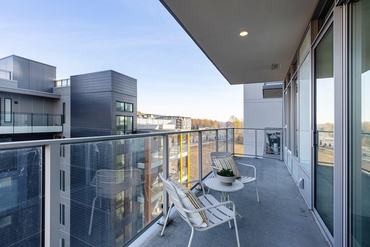 3581 E Kent Avenue N, #601