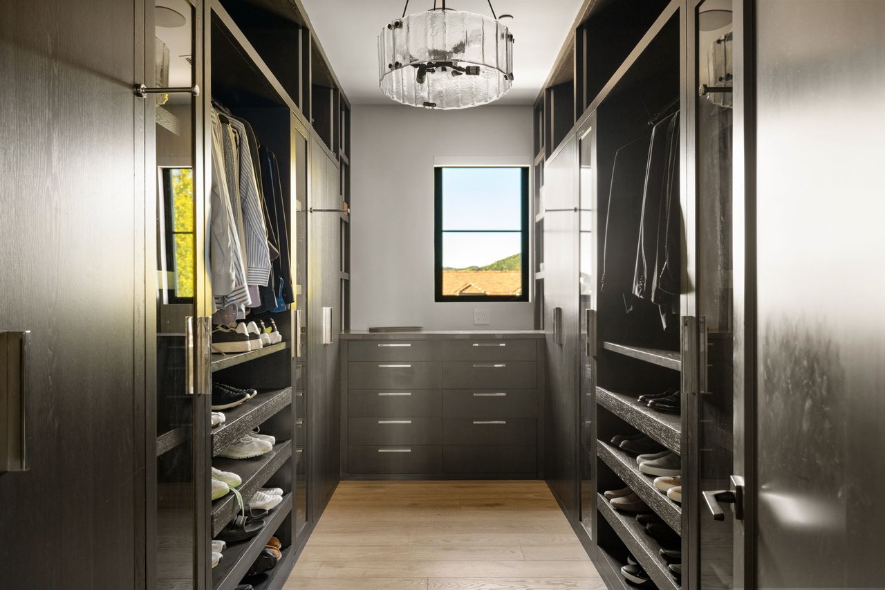 890 Linda Flora Dr, Bel Air