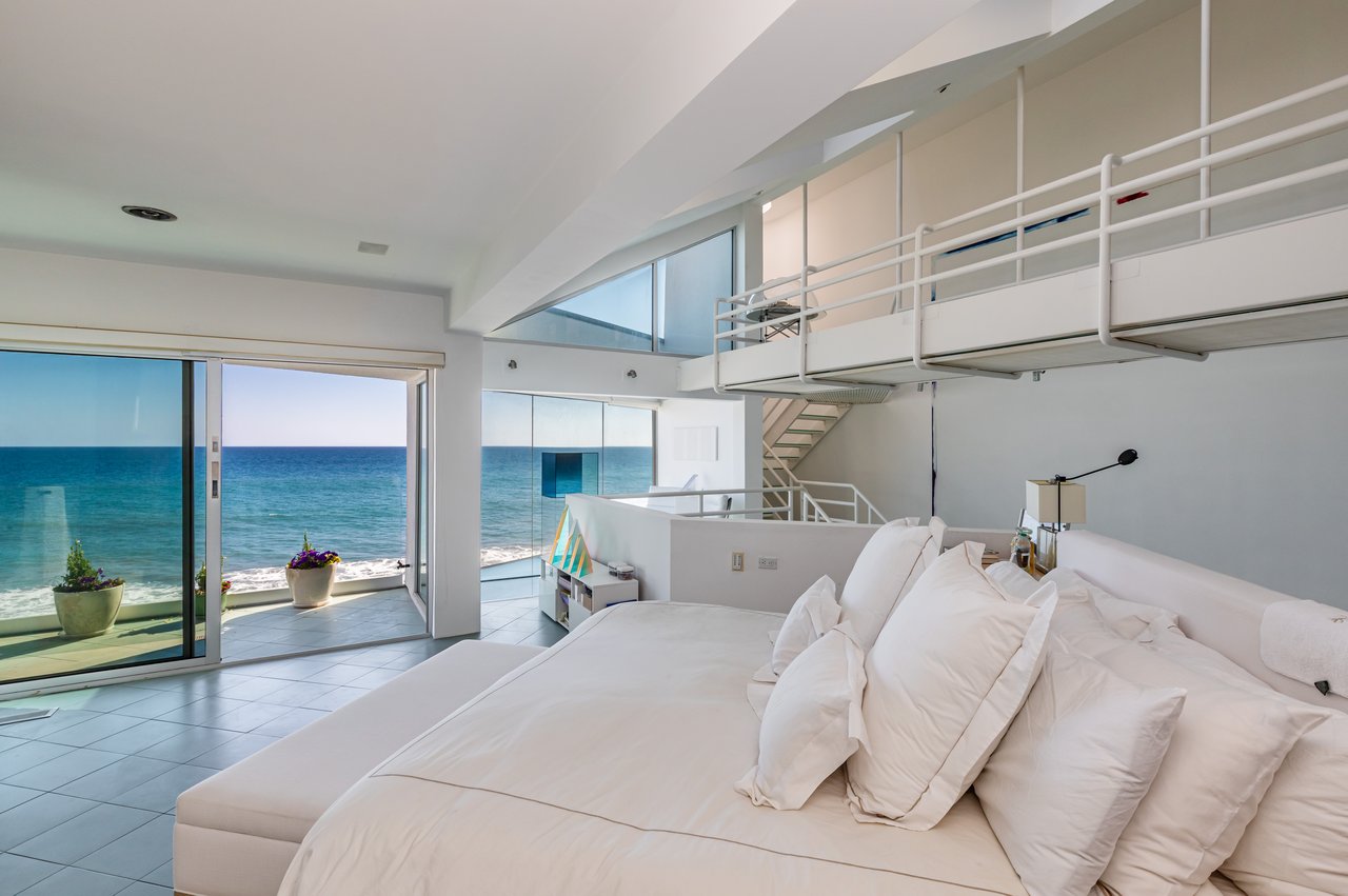 21016 Pacific Coast Hwy