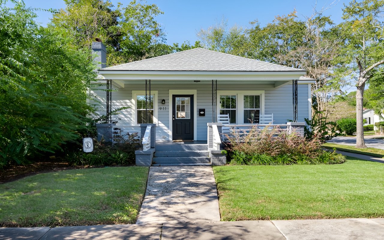 A Featured Listing – 911 Ashley Avenue