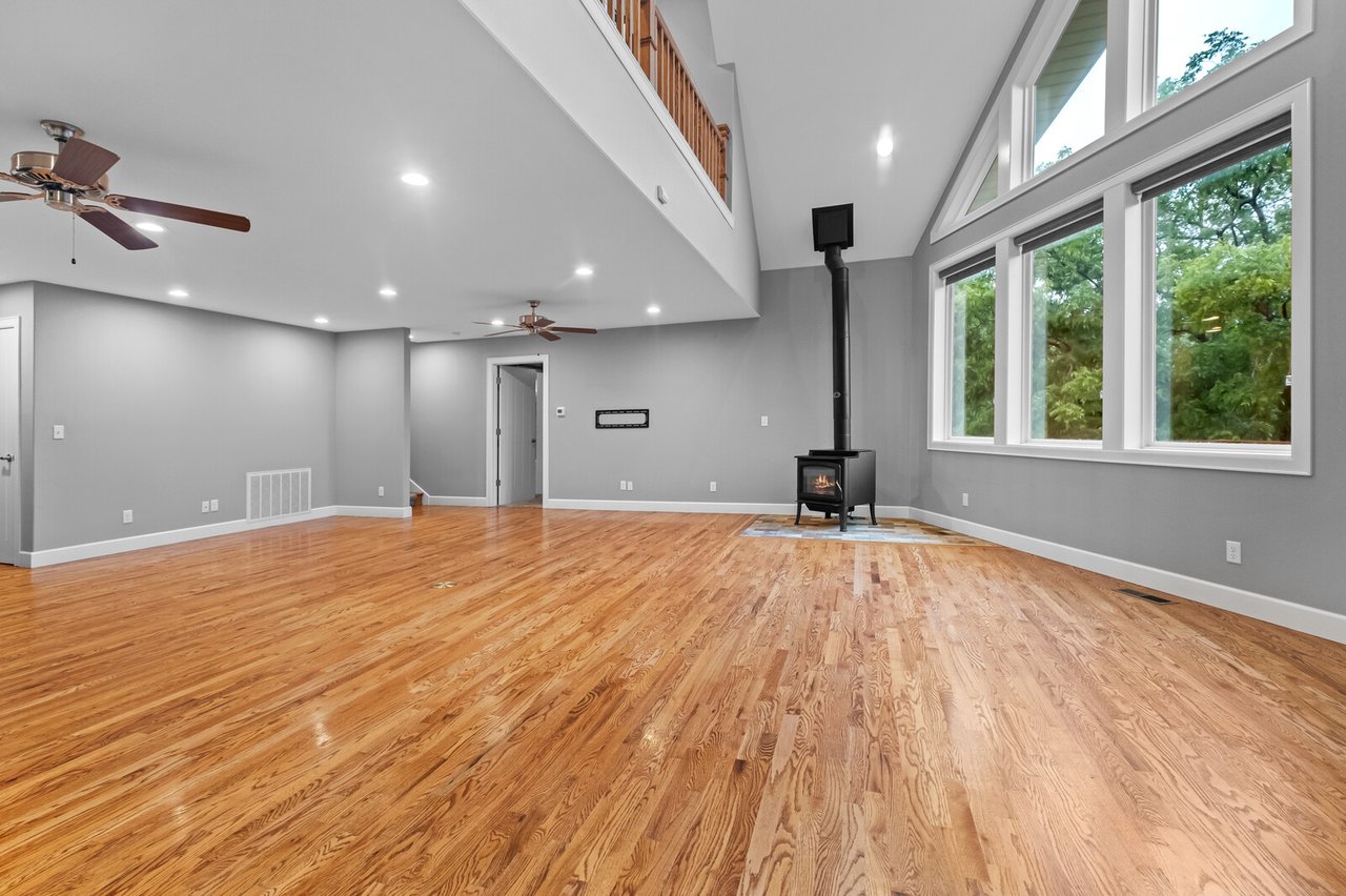 19123 Hill Rd, Springdale, AR 72764