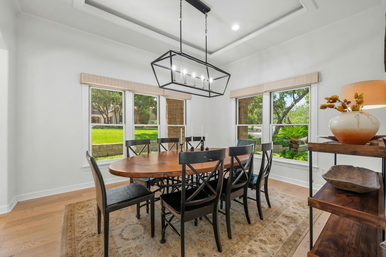 2928 Chatelaine Drive