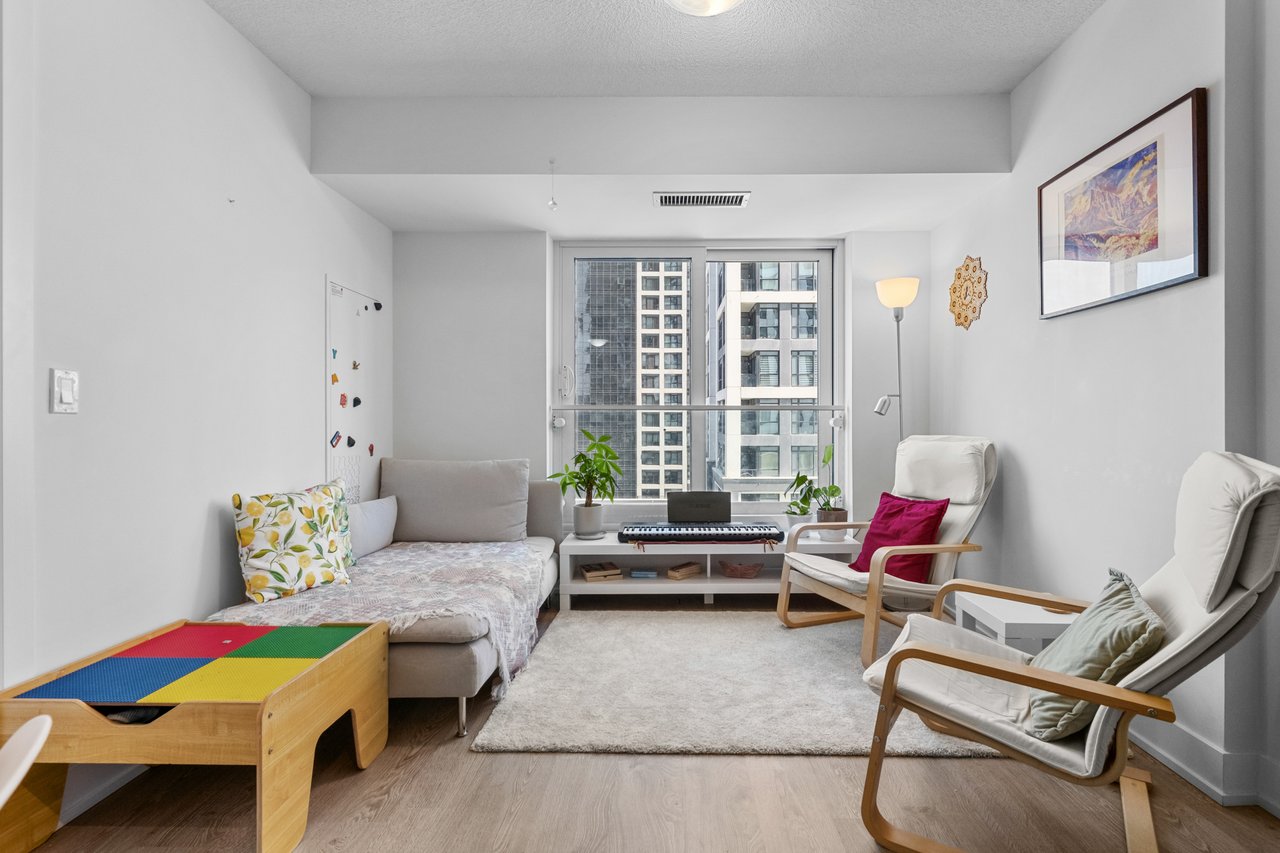 9 Mabelle Ave 