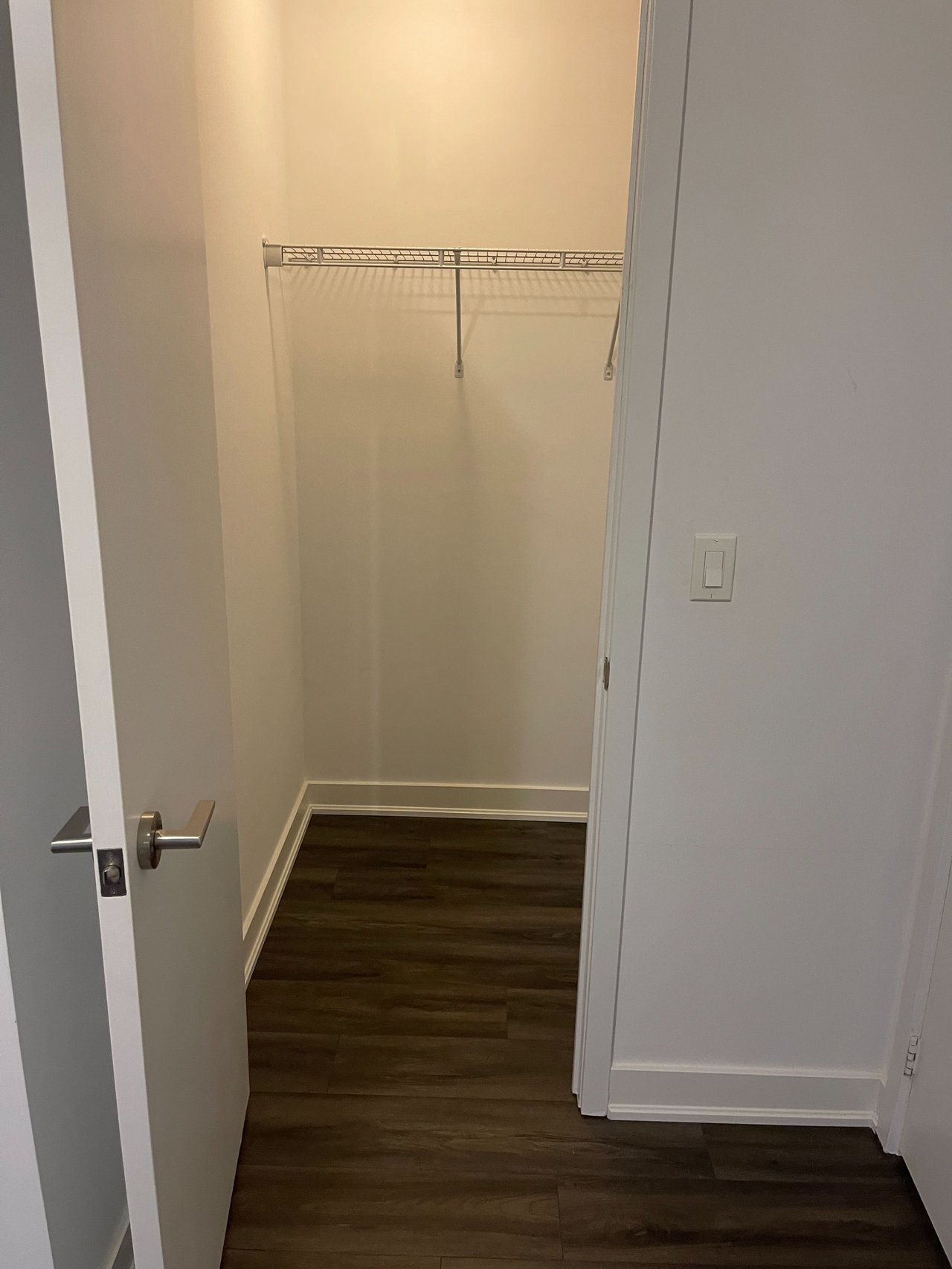 8 Eglinton Avenue E Unit: 711