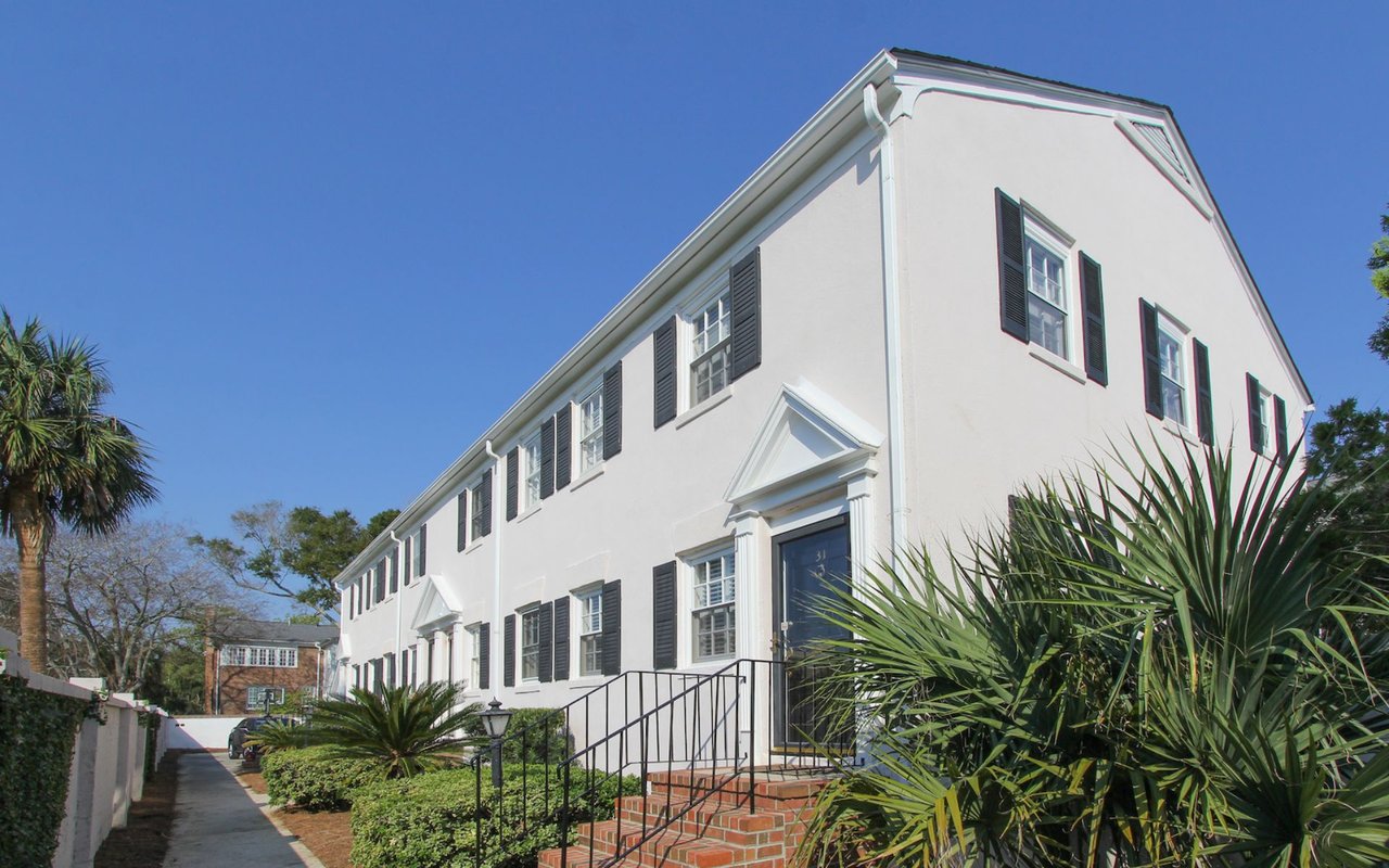 31 Ashley Avenue – South of Broad Condo