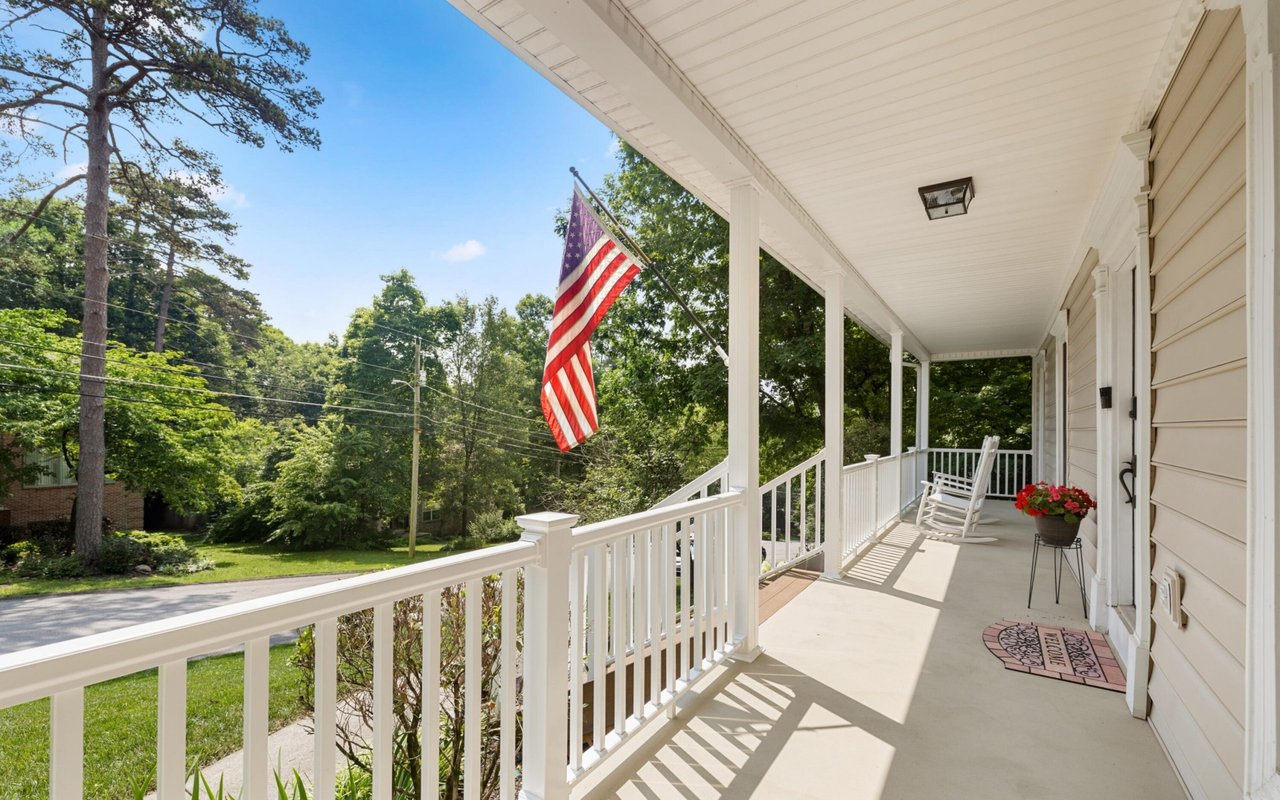 Wallace Luxury Spotlight | 705 Valley Dale Road Knoxville, TN 37923