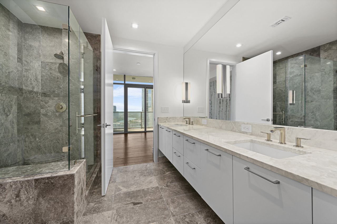501 West Ave #3201