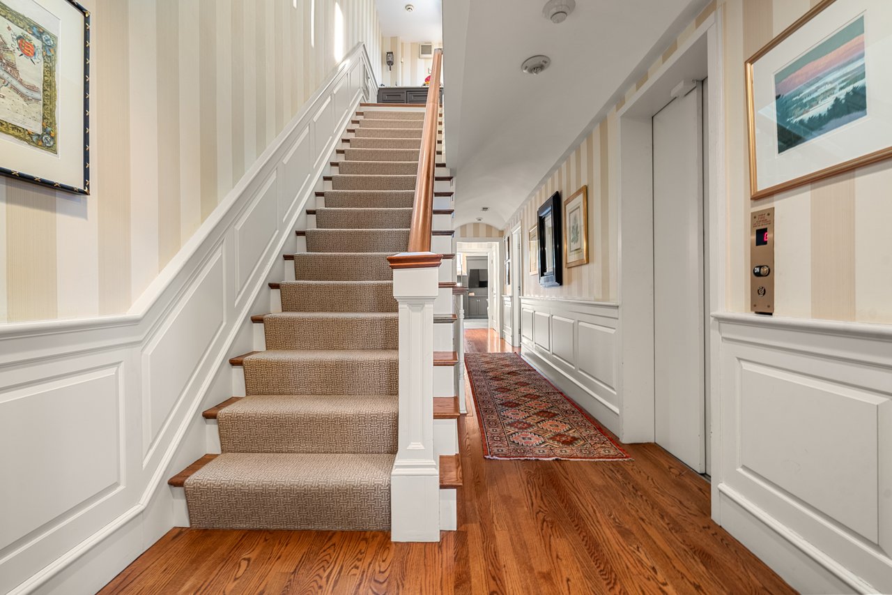 36 Commonwealth Avenue