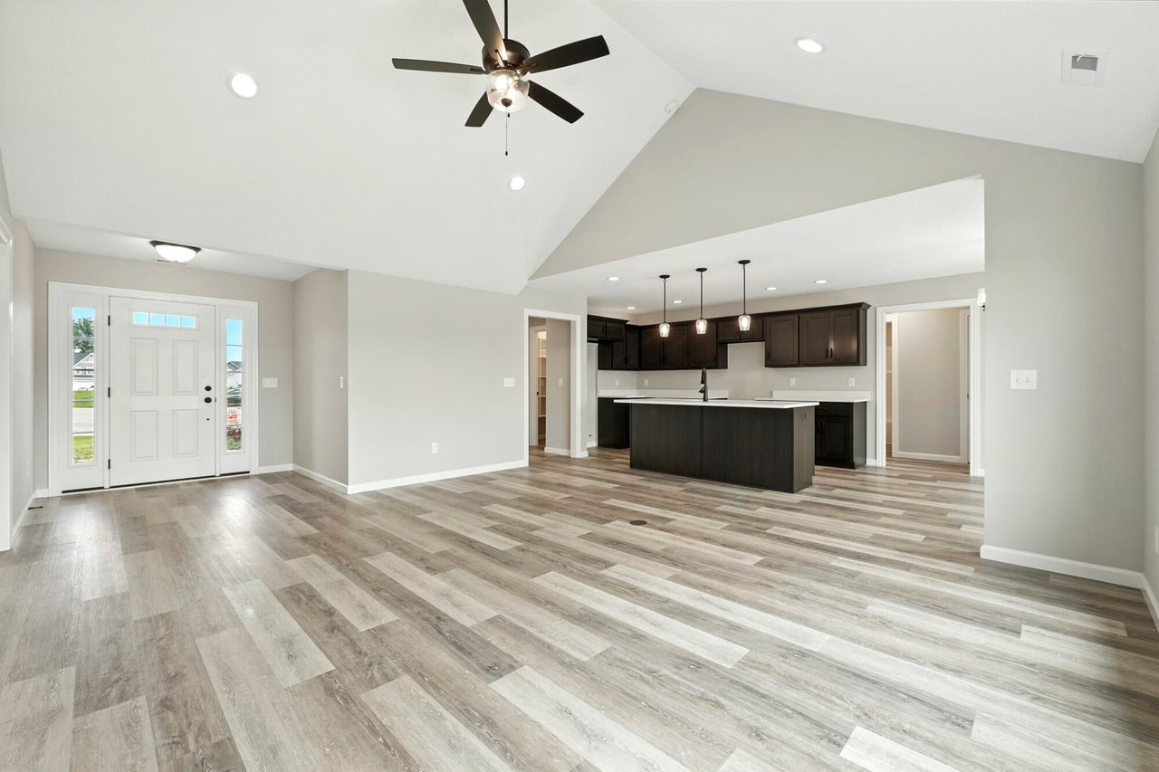 17155 Carrollton Ct