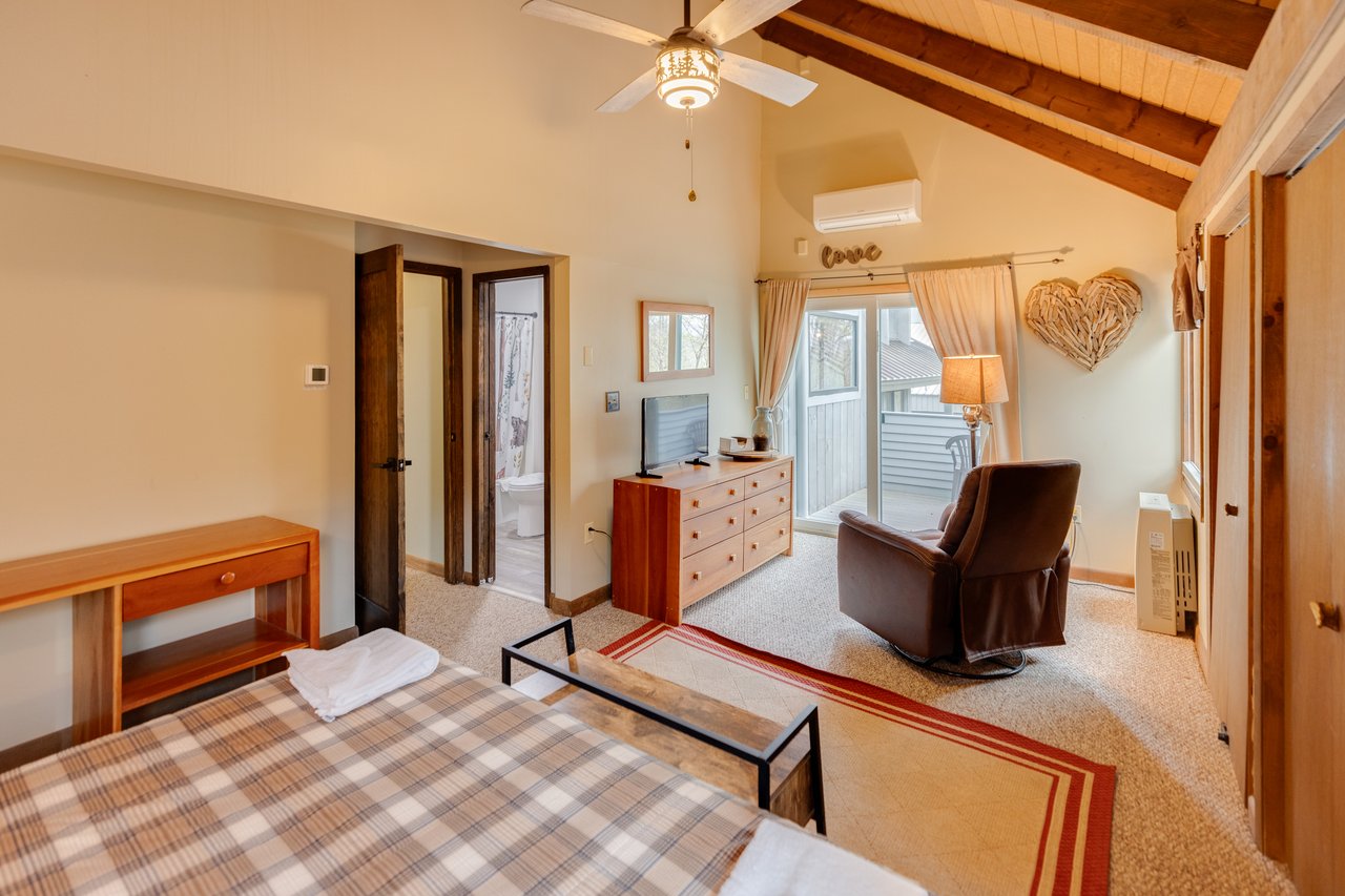 Clearbrook Summer Season Rental