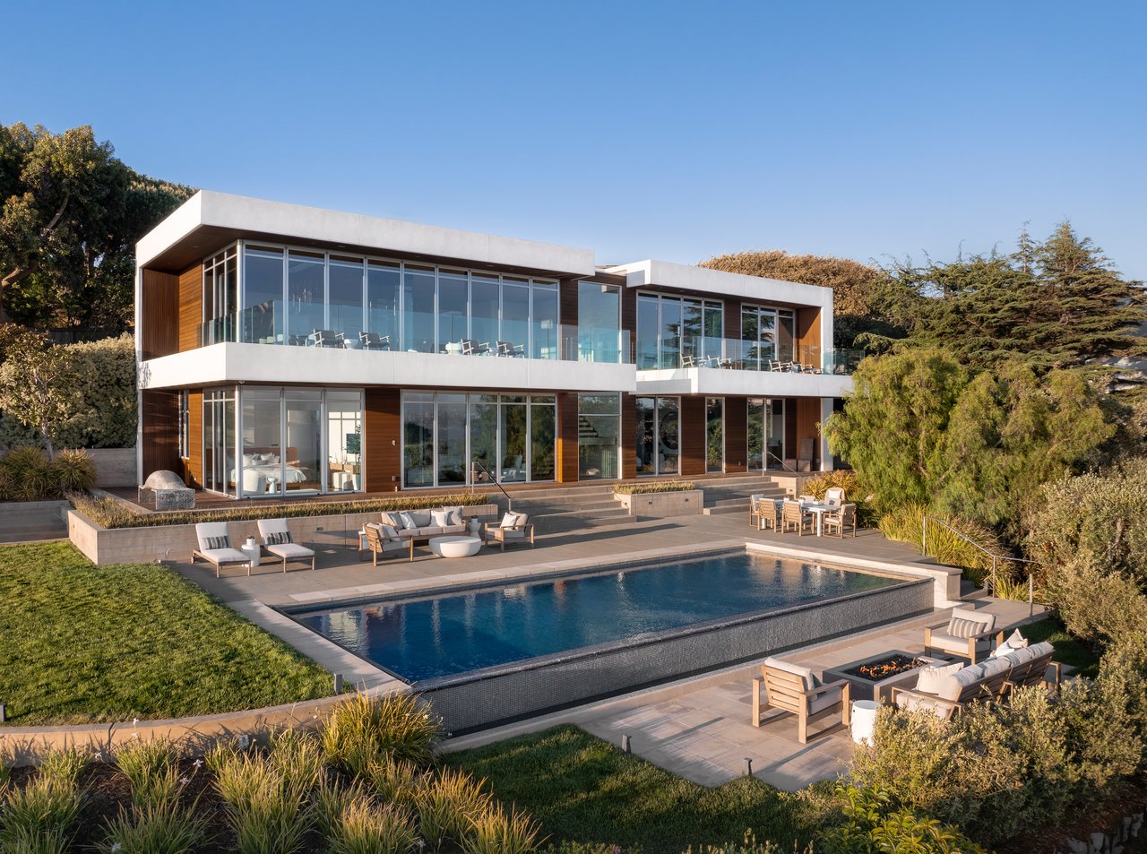 Iconic Modern Estate