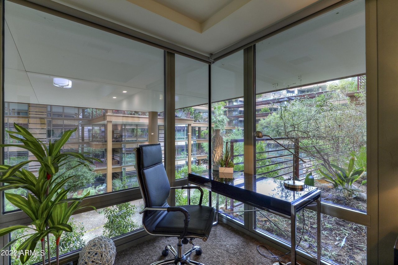 7151 E Rancho Vista Dr, #3001