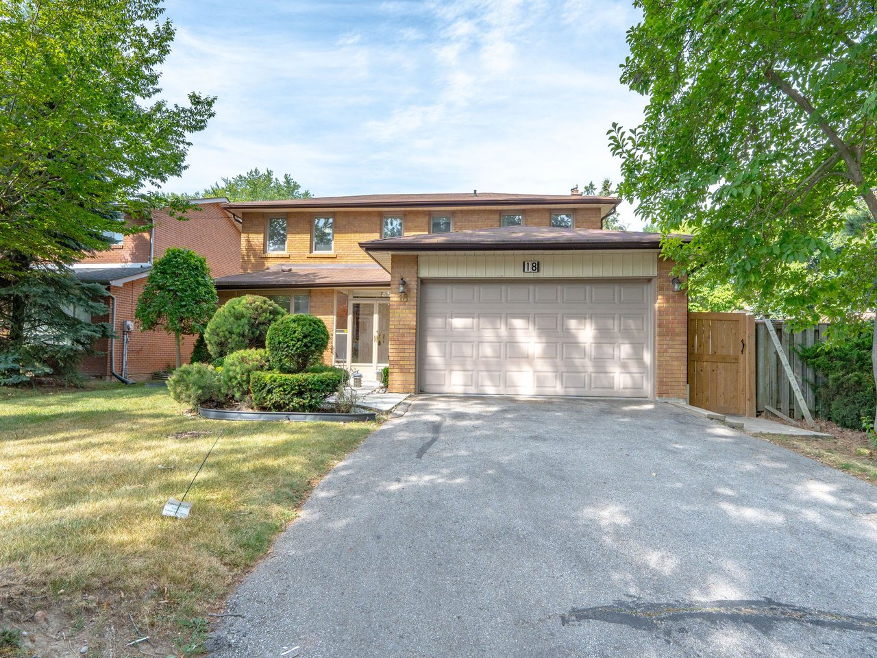 18 Whitman St