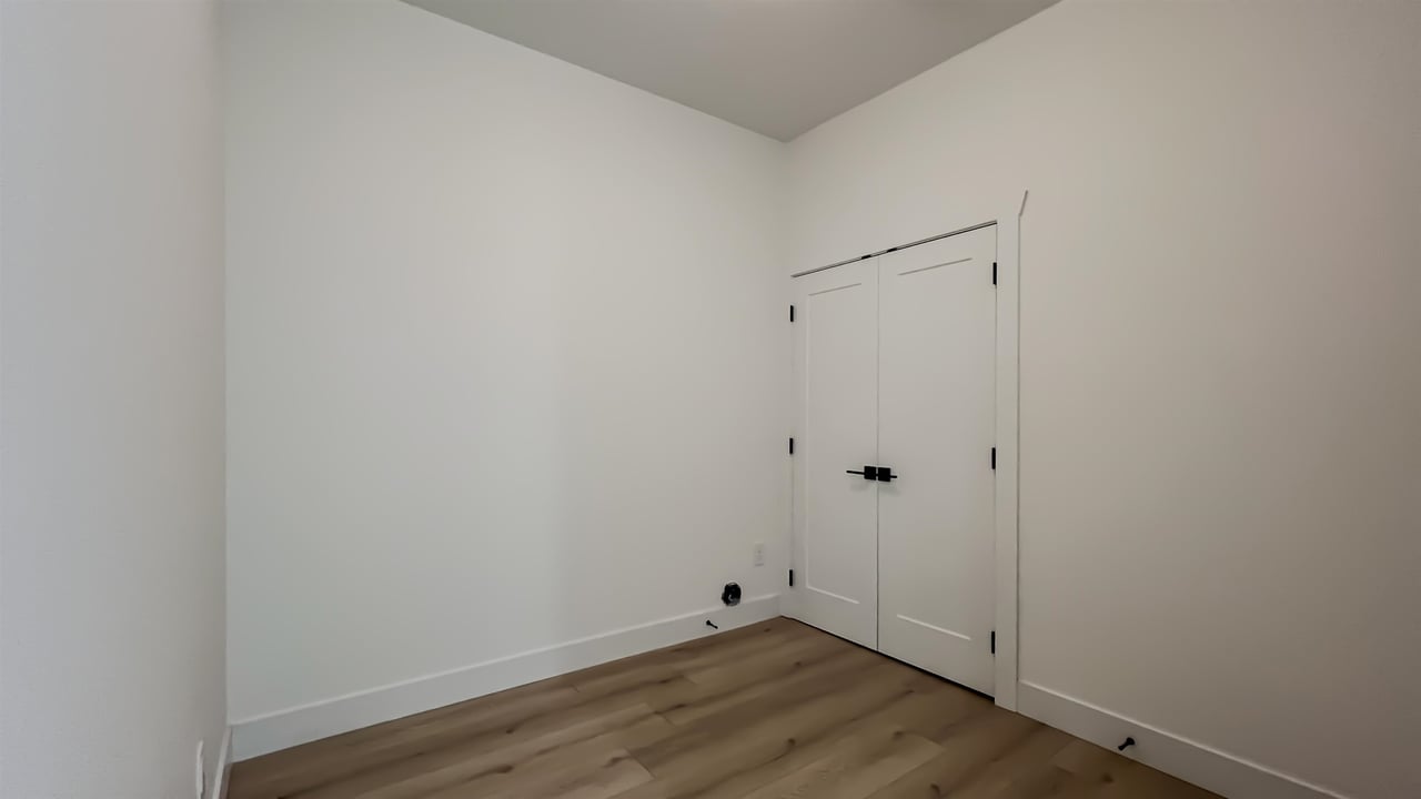 8020 19th Ave