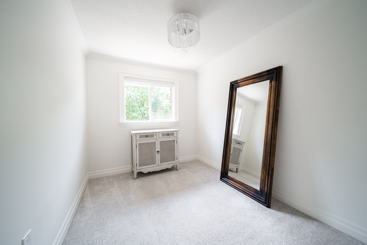 339 Ravineview Way