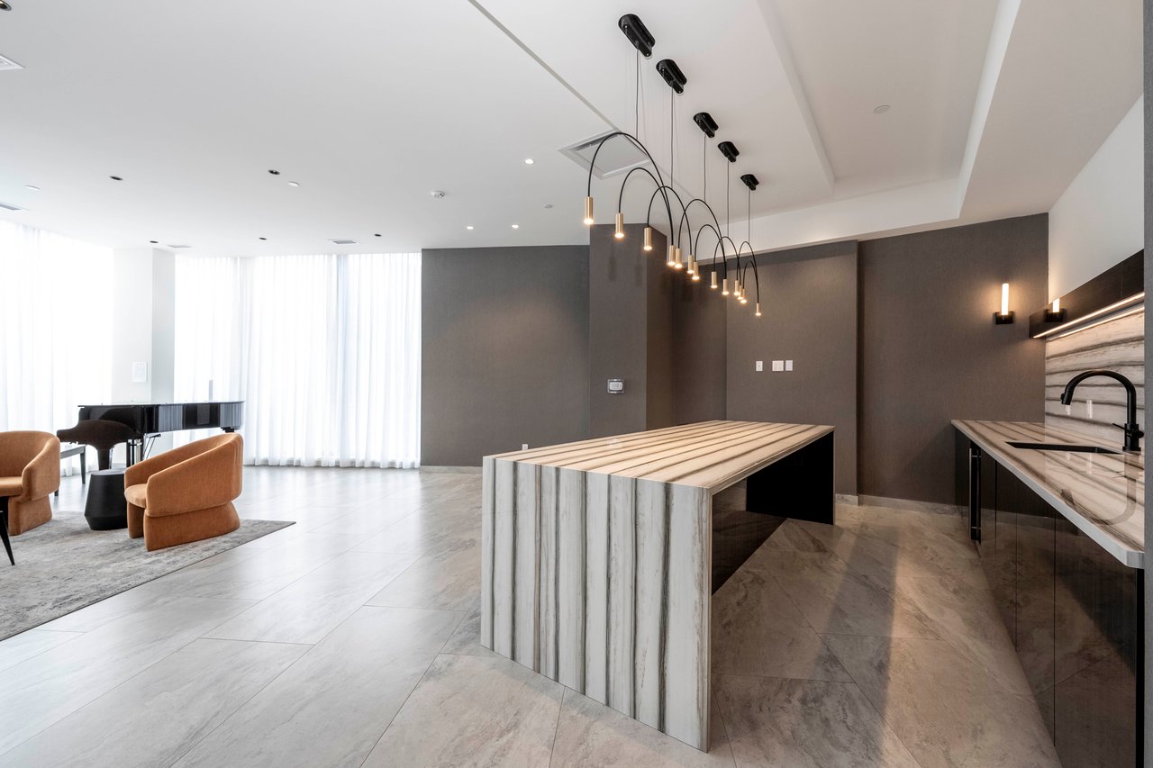 2 David Eyer Road, 525