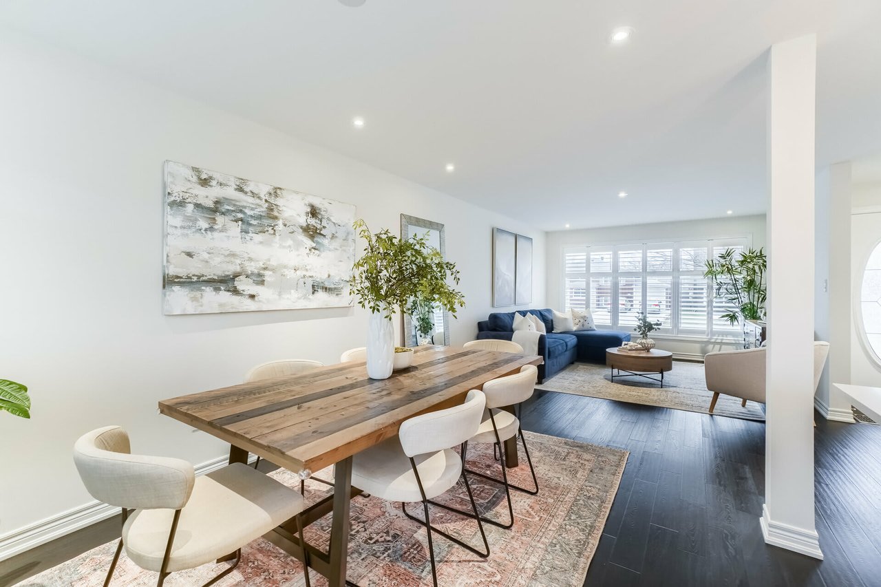 16 Briarwood Cres
