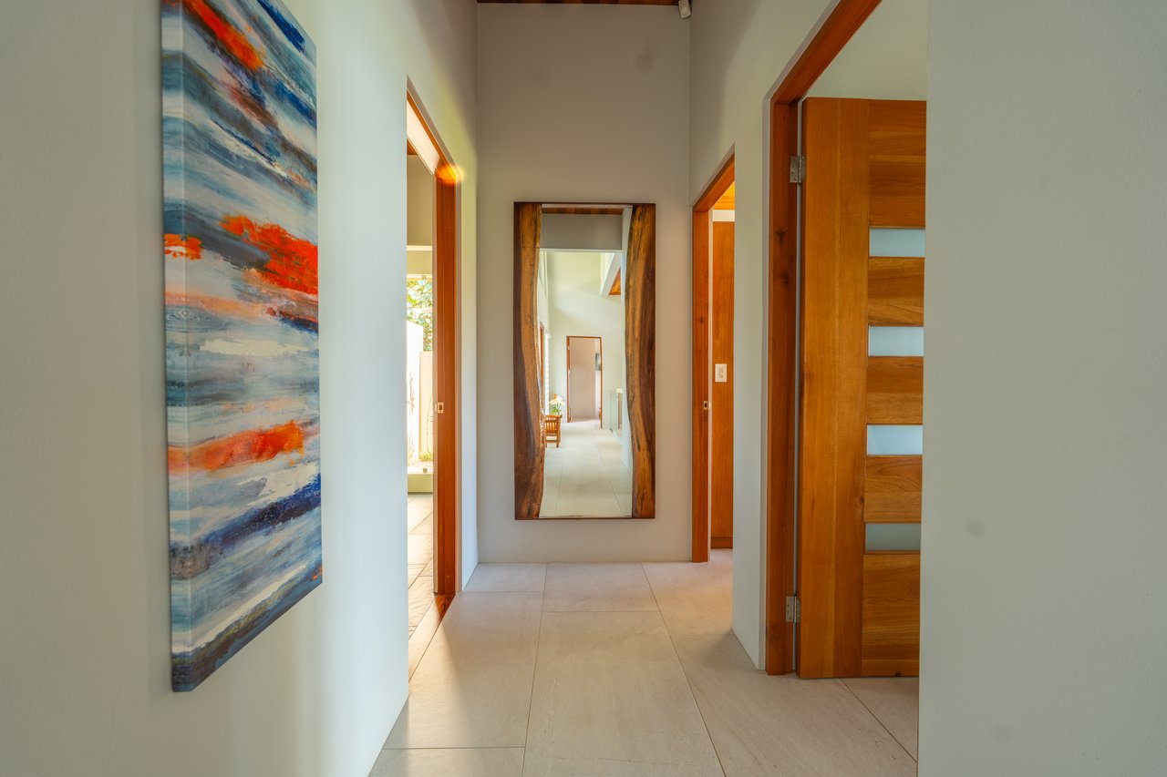 Blue Horizon – luxury ocean-view home in Ojochal, Costa Rica