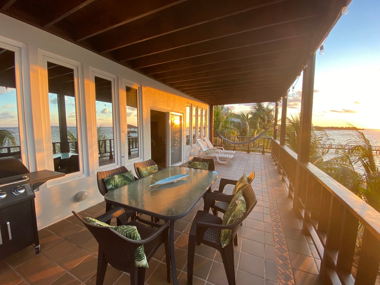 Turtle Casa Beachfront Vacation Villa