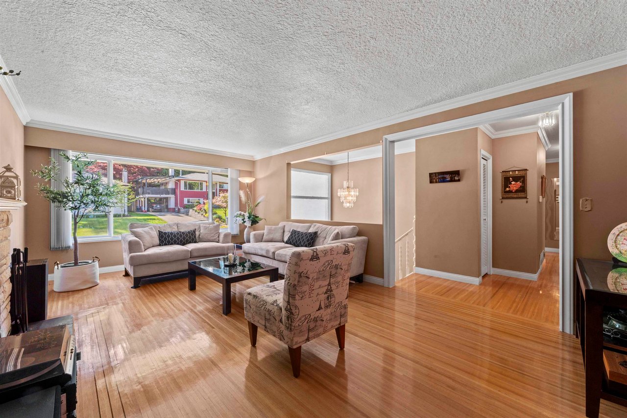 942 GARROW DR