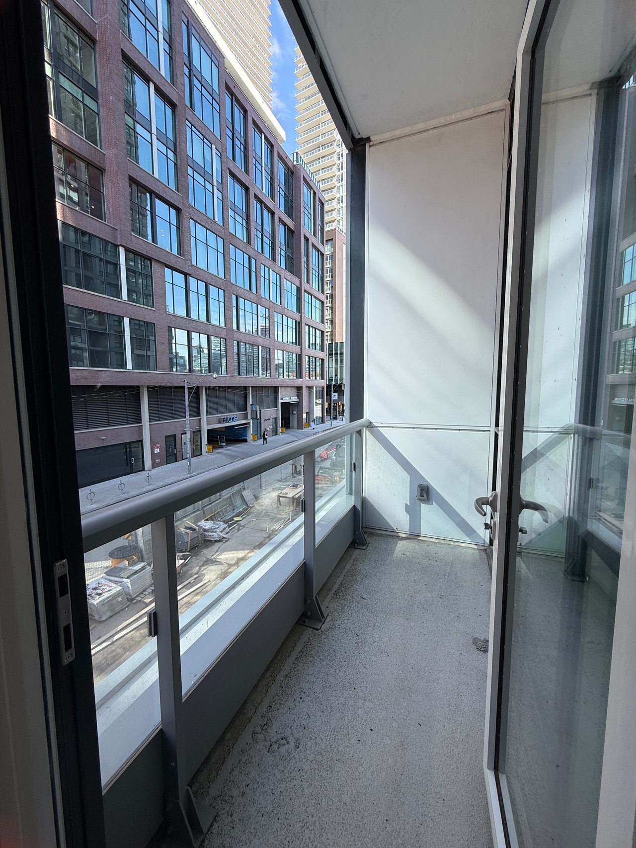 15 Richardson Street Unit: 208