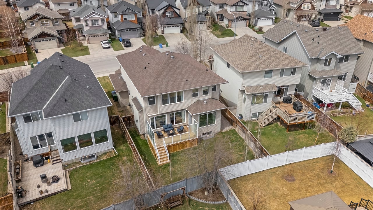 311 Royal Oak Circle NW