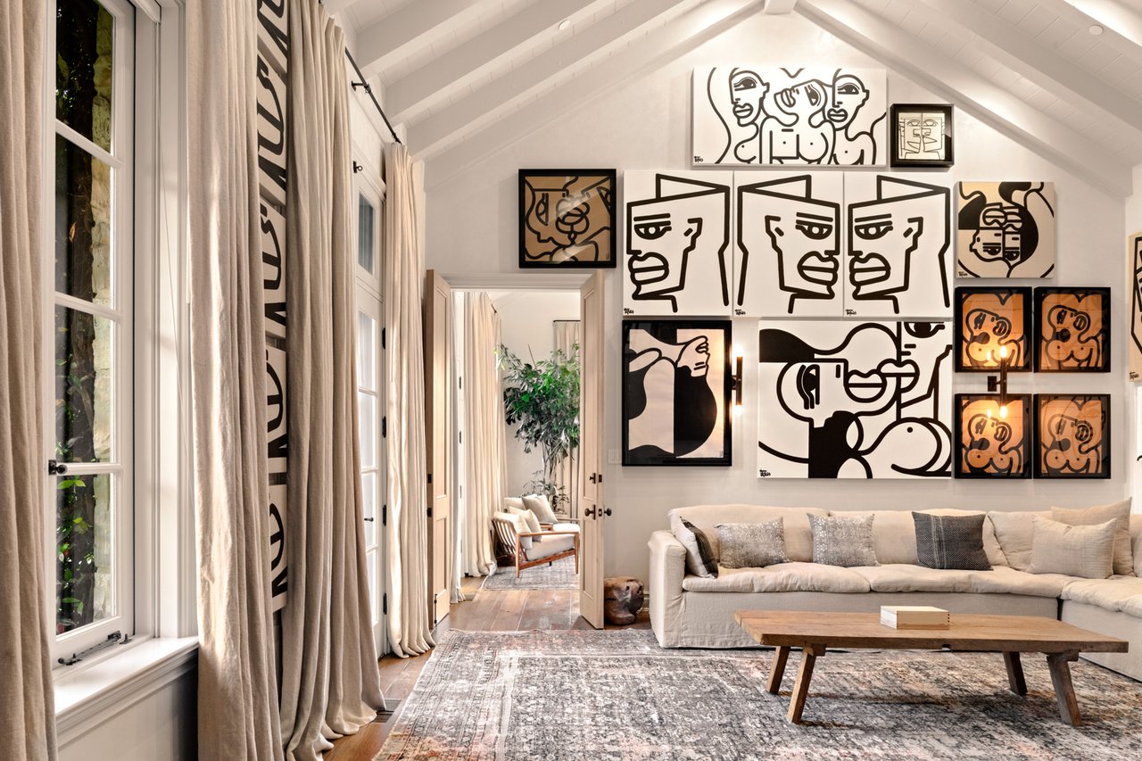 6625 Zumirez Dr