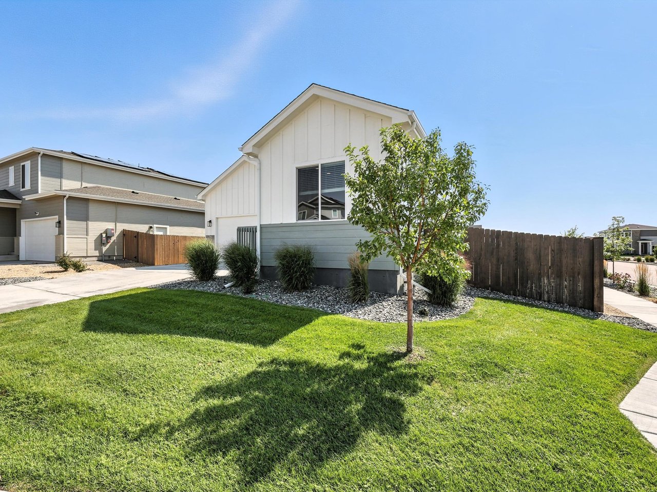 411 Indian Grass Street