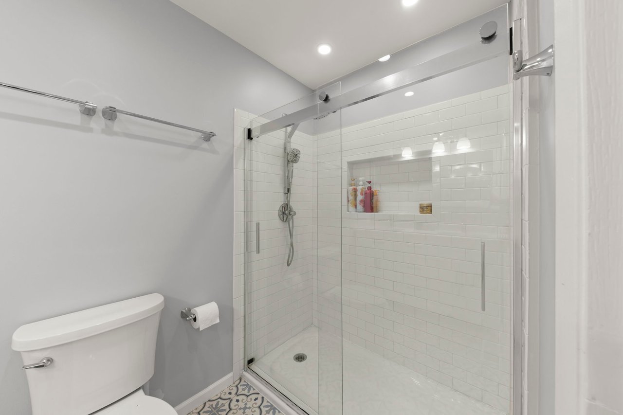 2240 Mecan Dr. Naperville