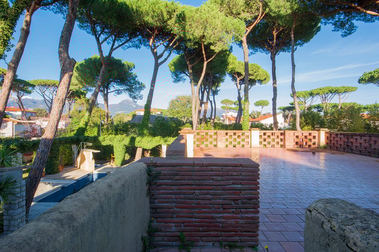 Villa Serena on the Tuscan Coast of Versilia