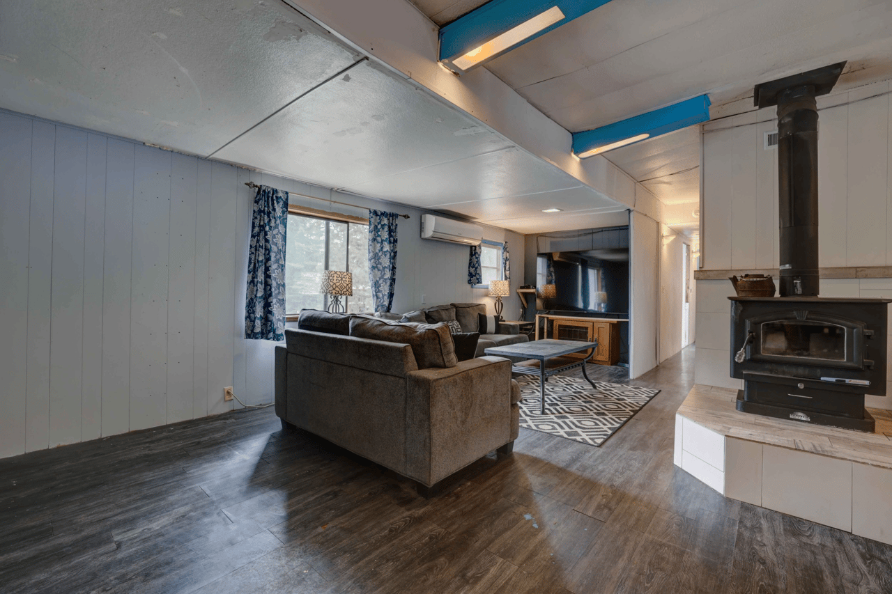 Just Listed: Manufactured Home in Southwest Bend with Sunroom